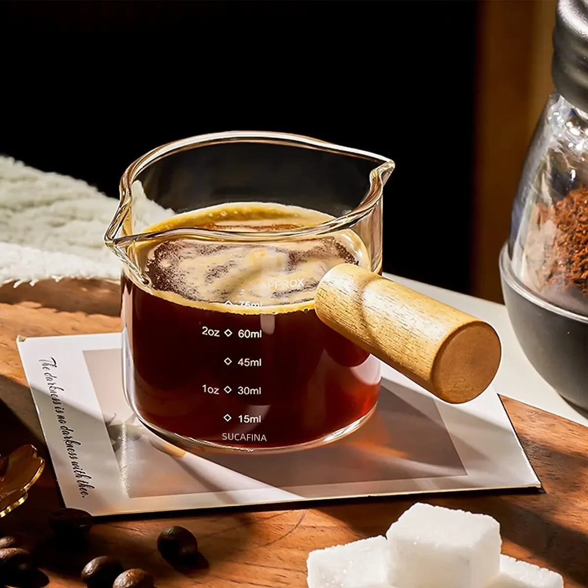 Tasse à Mesurer en Verre